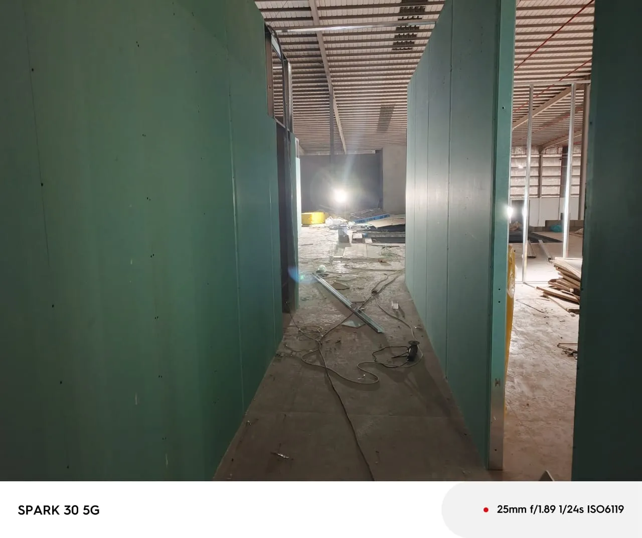 تعديل وتوسيع المساحات الداخلية