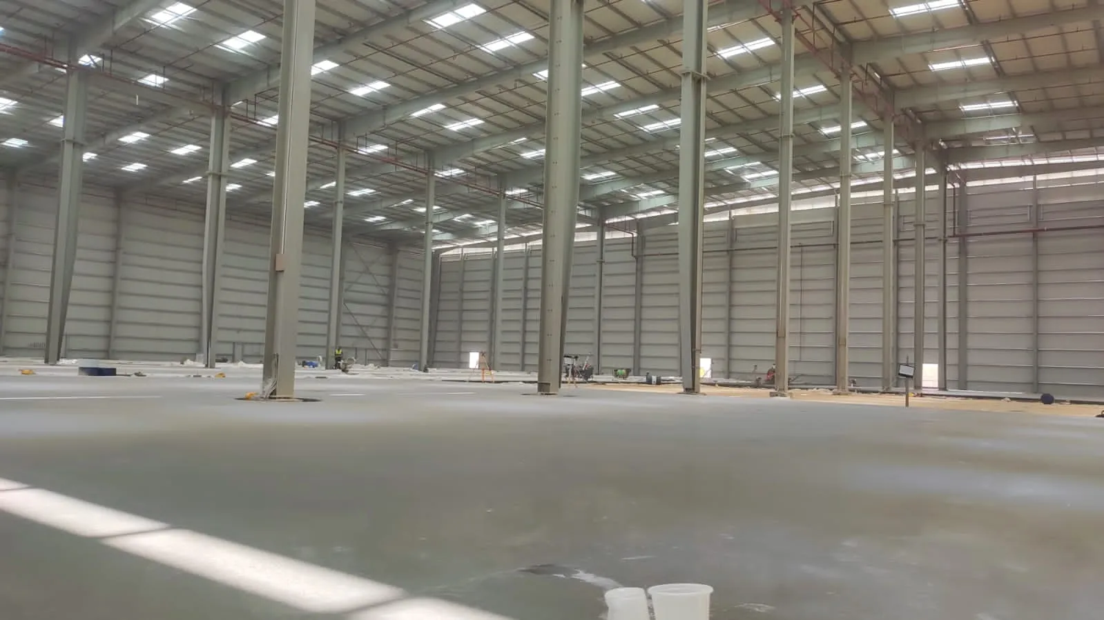 تصميم وبناء هناجر صناعية وتجارية