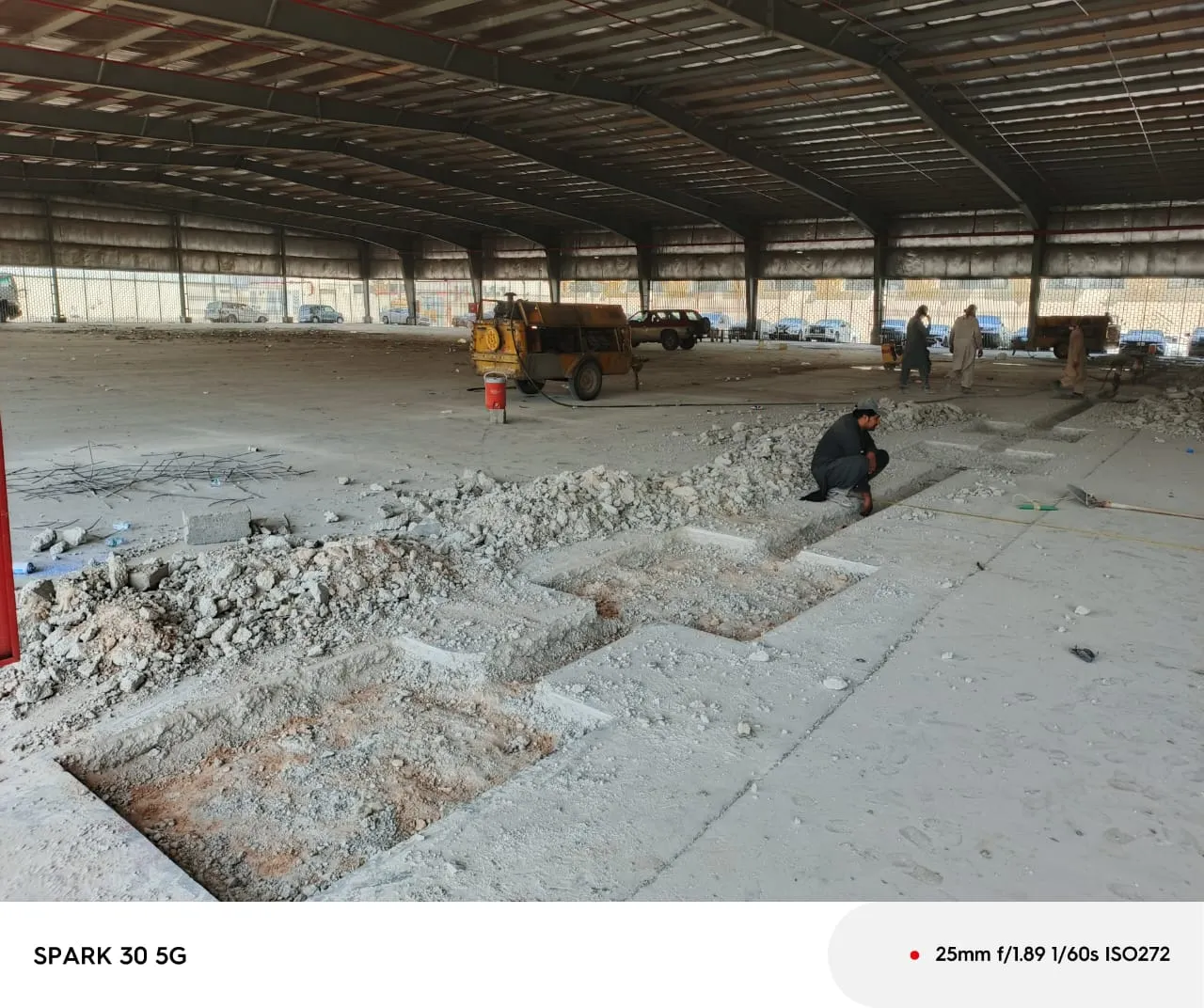 صيانة وتوسعة الهناجر القديمة