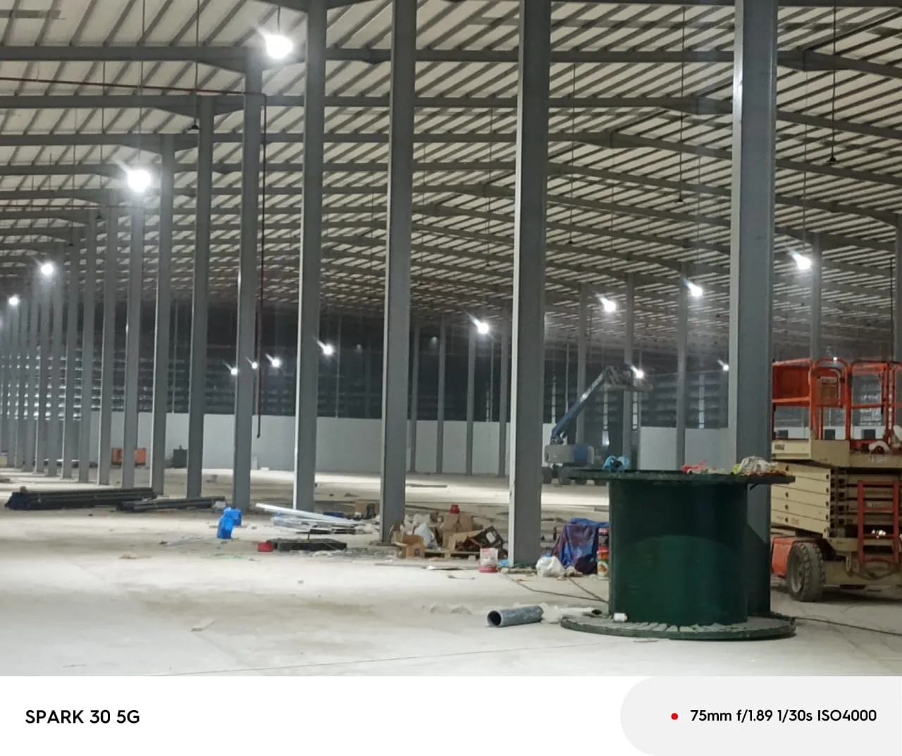 هناجر ومستودعات