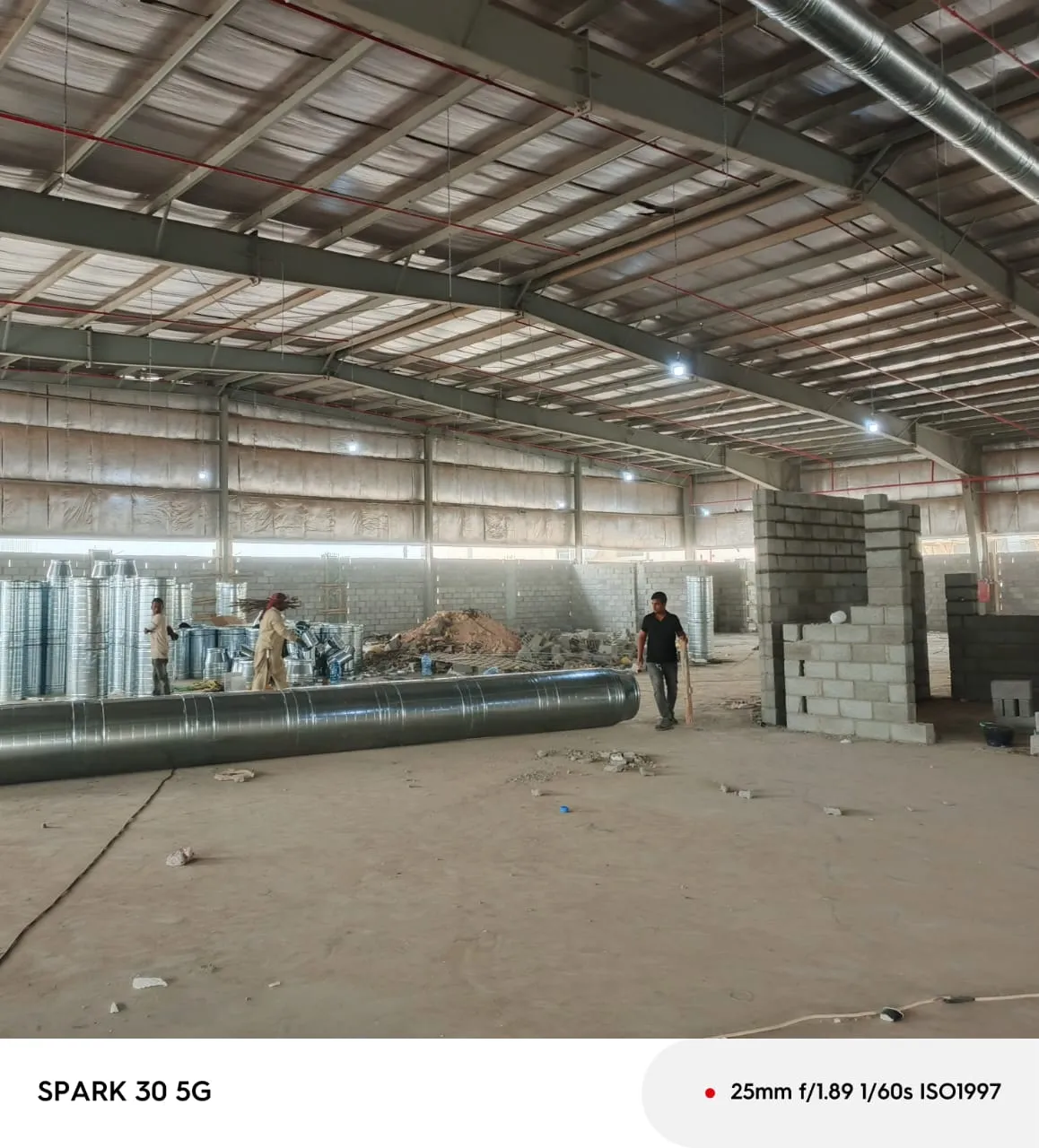 هناجر ومستودعات