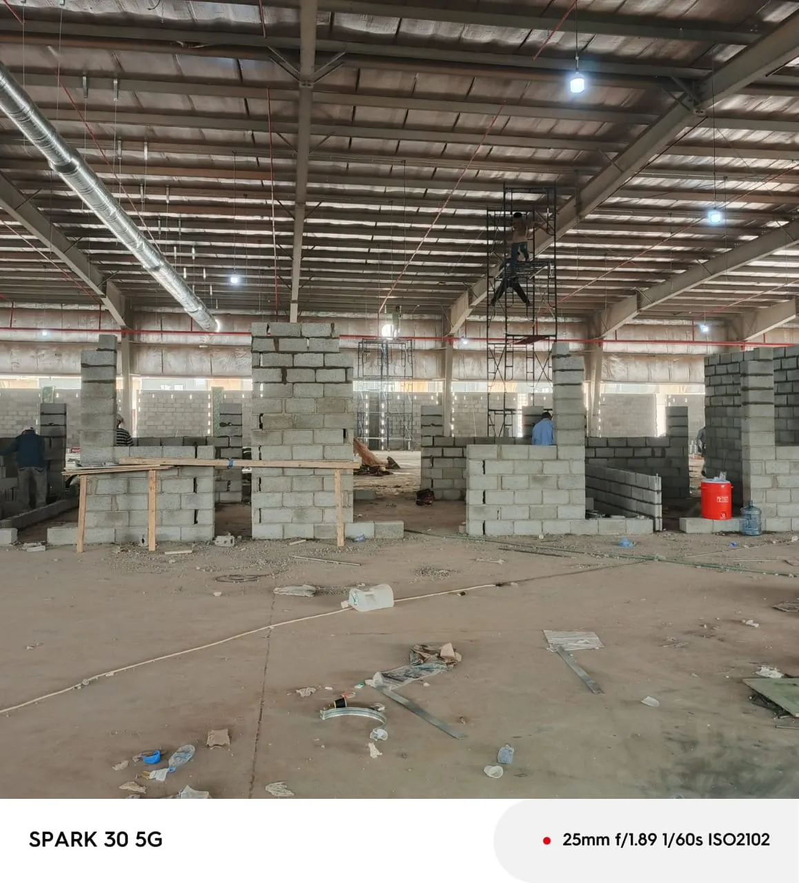 هناجر ومستودعات